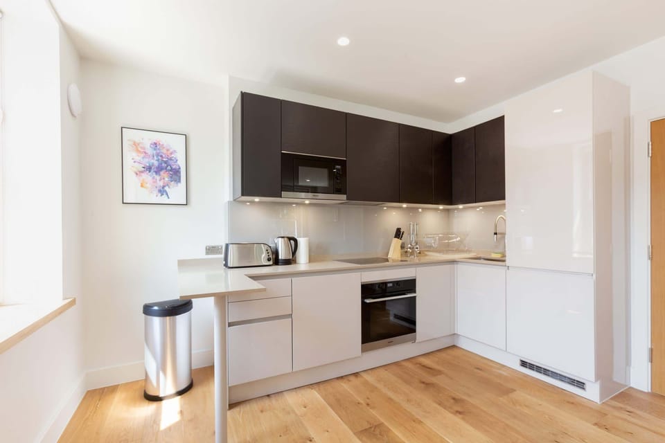 The kitchen is fully equipped to prepare a simple meal