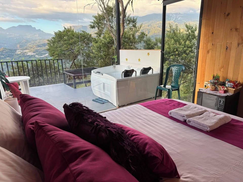 Cabin, Balcony, Mountain View | WiFi (free)