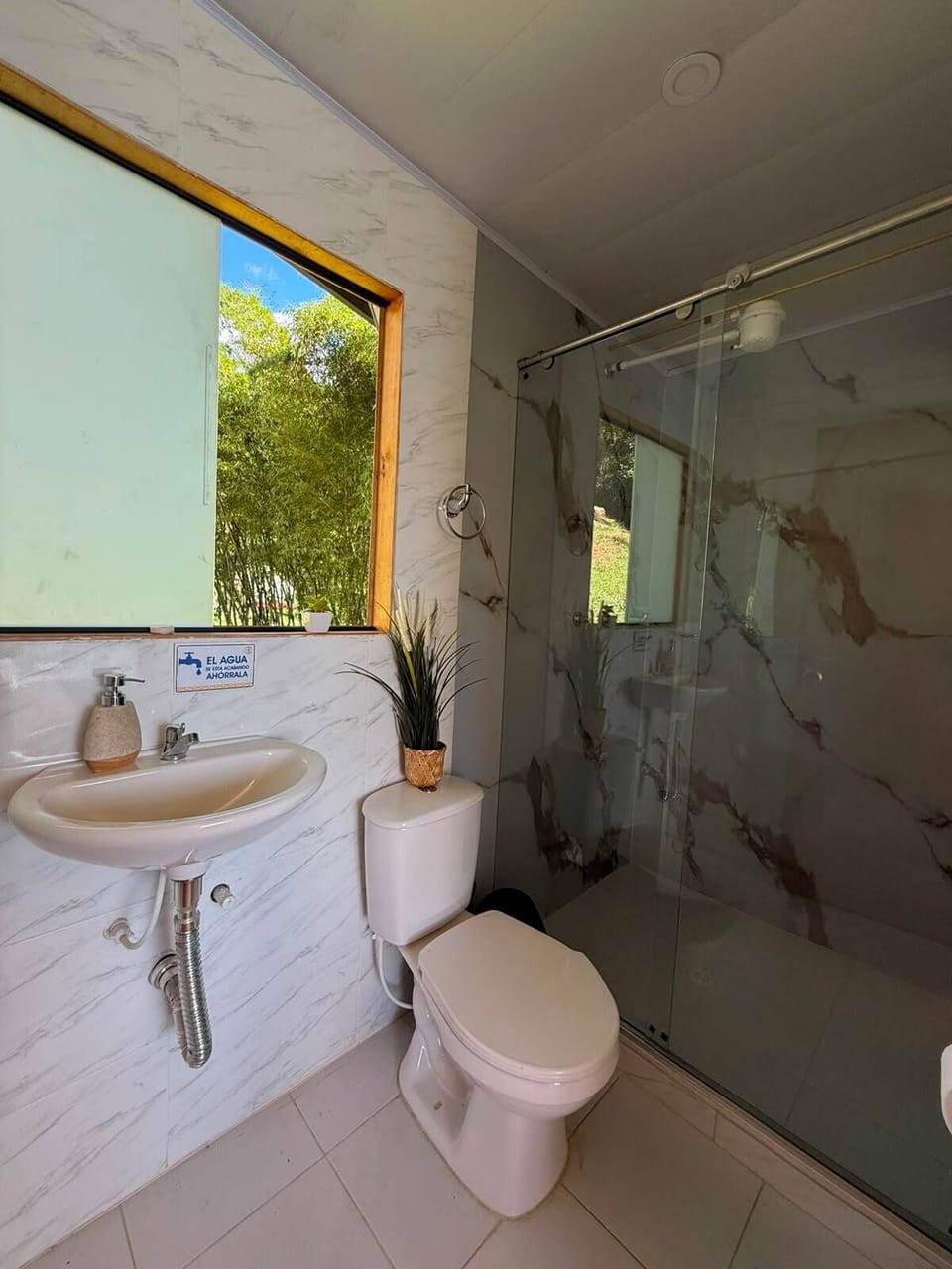 Cabin, Balcony, Mountain View | Bathroom