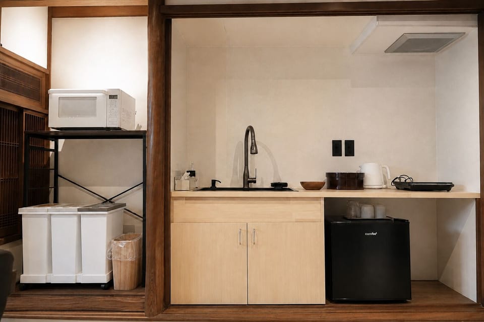Mini-fridge, microwave, cookware/dishes/utensils