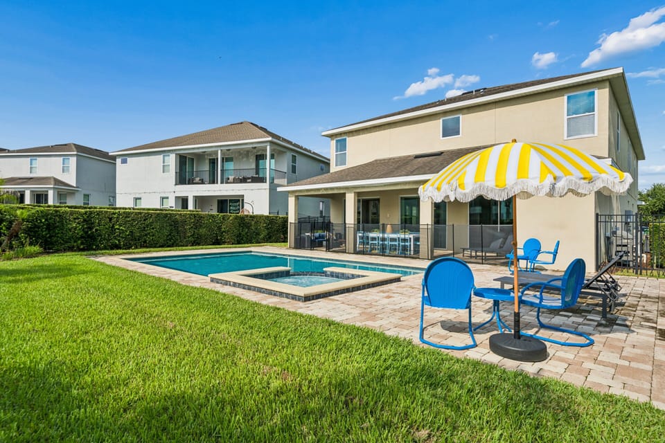 Resort-style Pool and Spa Area