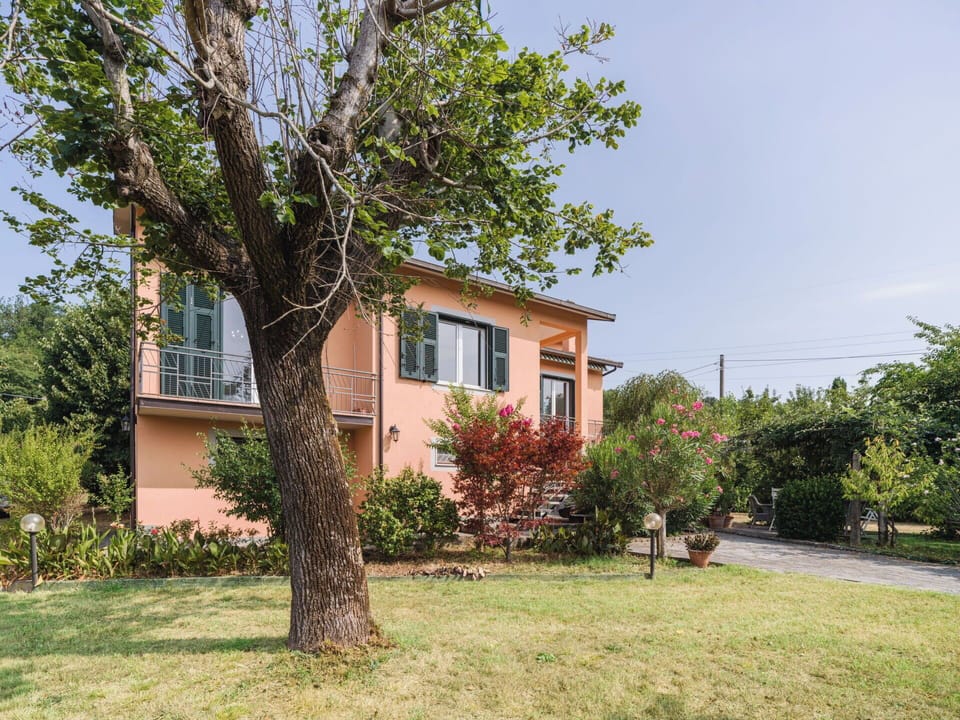 Residential Area, House, Shrub, Home, Cottage, Garden, Estate, Suburb, Yard, Lawn