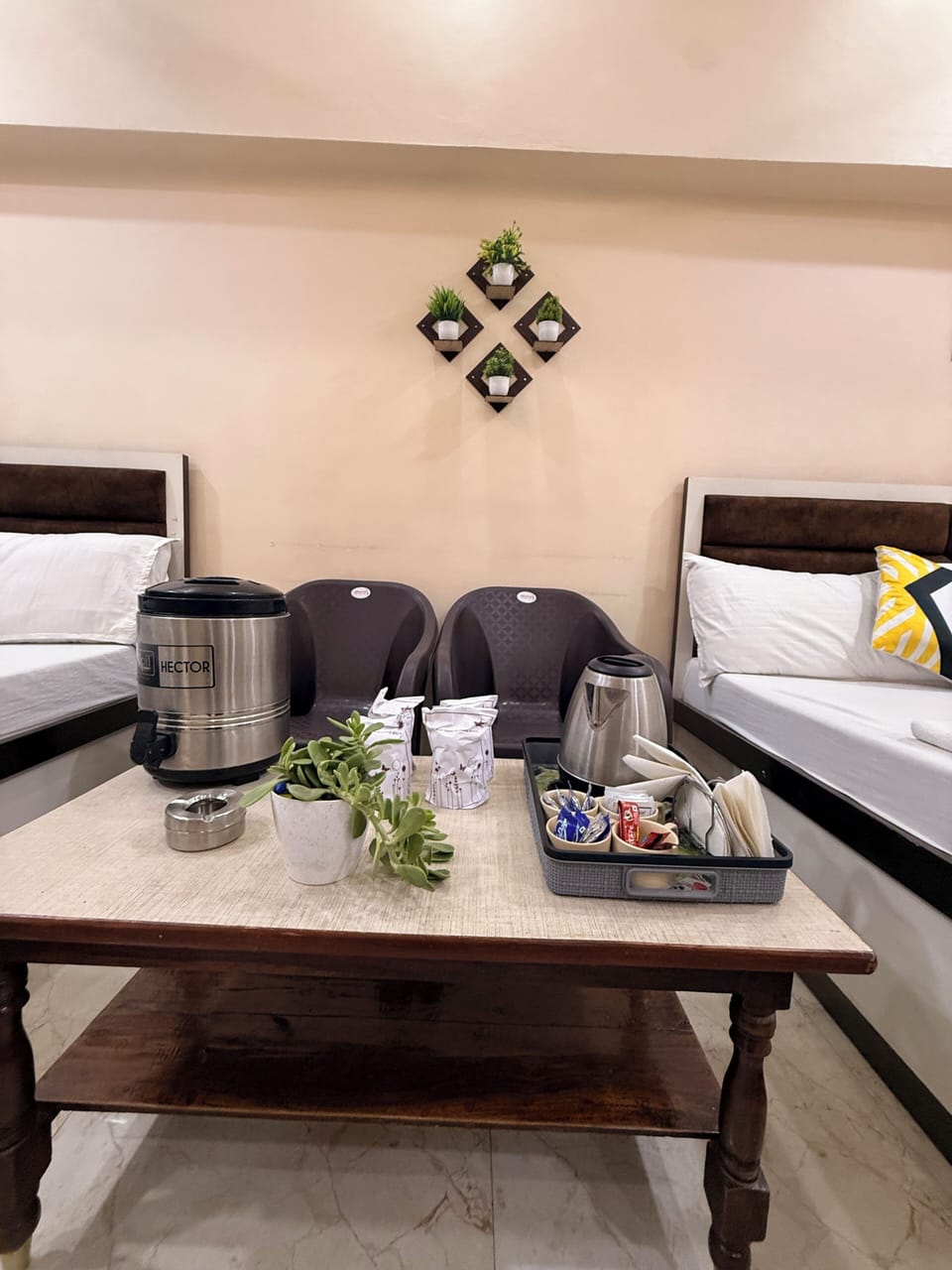 Deluxe Quadruple Room, Multiple Beds, Balcony, City View | Interior
