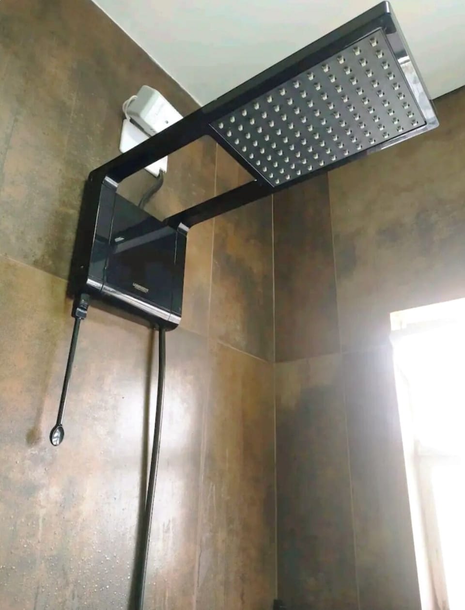 Hand-held showerhead