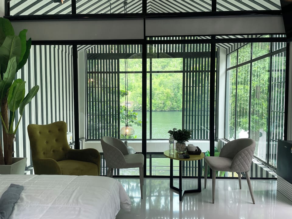 Family Double Room, Balcony, River View | WiFi (free)