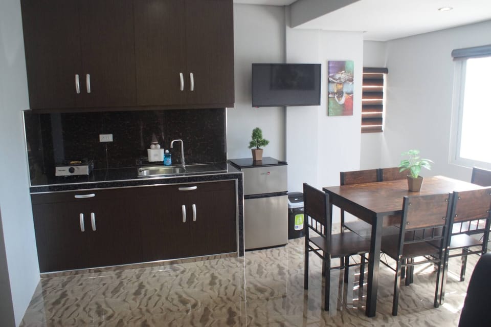 Villa, 4 Bedrooms, Smoking, Private Pool | Dining room