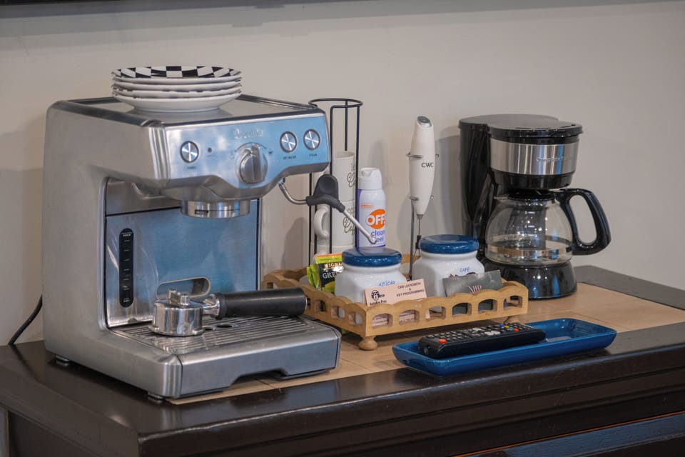 Espresso machine, drip coffee machine 