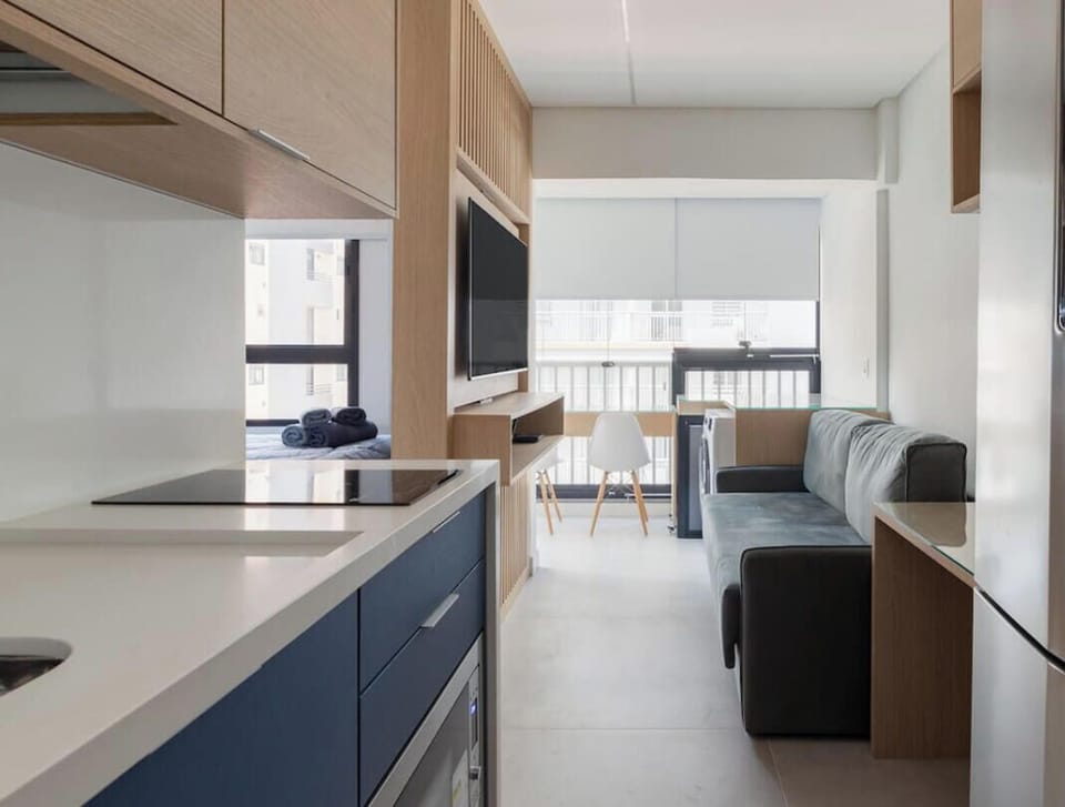 Comfort Studio, City View | Private kitchen