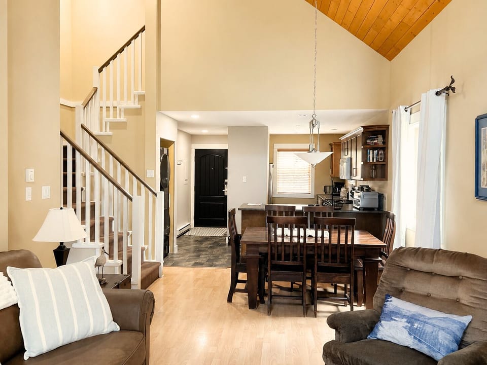 Fully enclosed loft for added privacy.