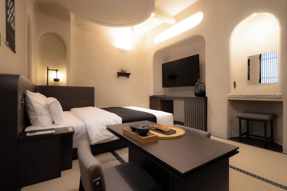 Room | WiFi (free)