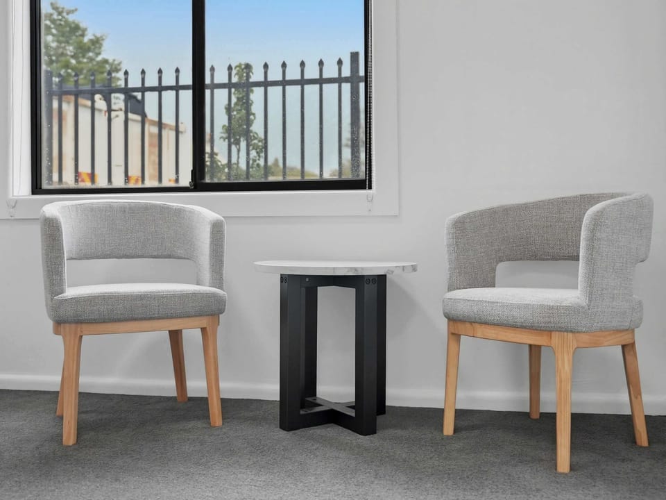 Studio 2 | Kitchenette & Seating Area