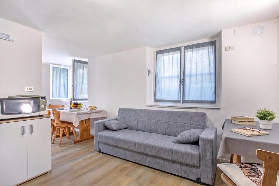 Family Apartment, 1 Bedroom, Microwave (Falesia Vertical Rock View) | Living area