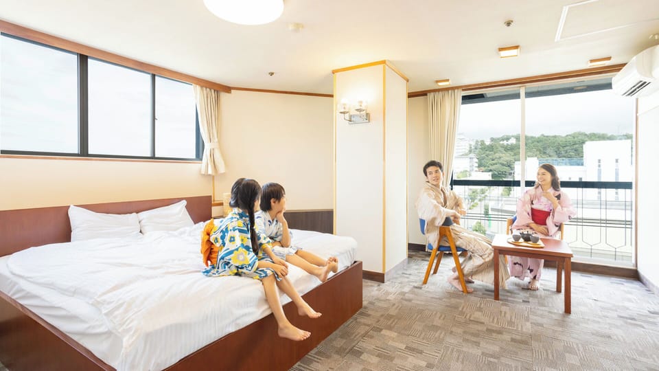 Superior Japanese-Western style room with bath,Non-Smoking | In-room safe, desk, iron/ironing board (on request), WiFi (free)