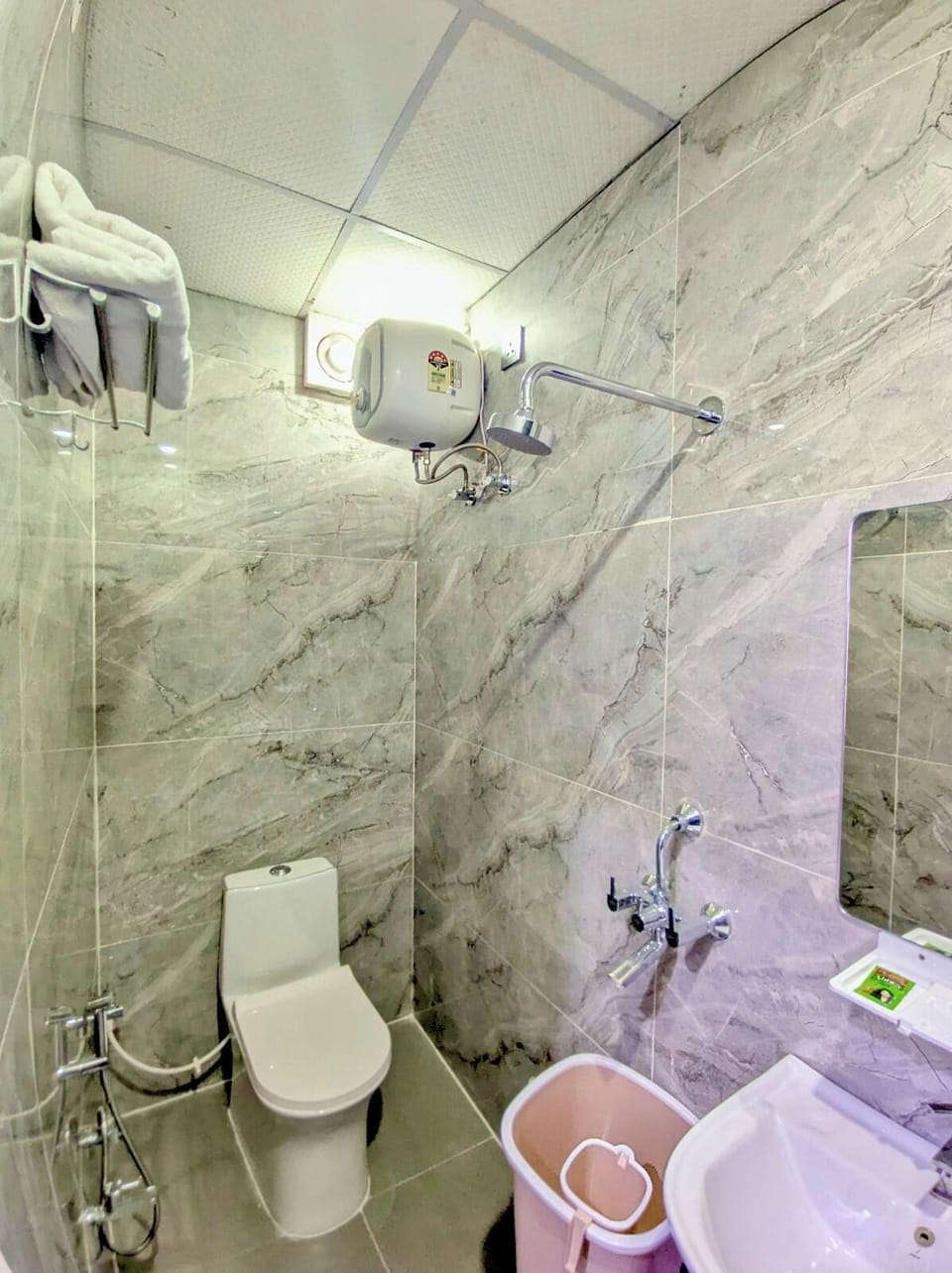 Shower, free toiletries, towels, soap