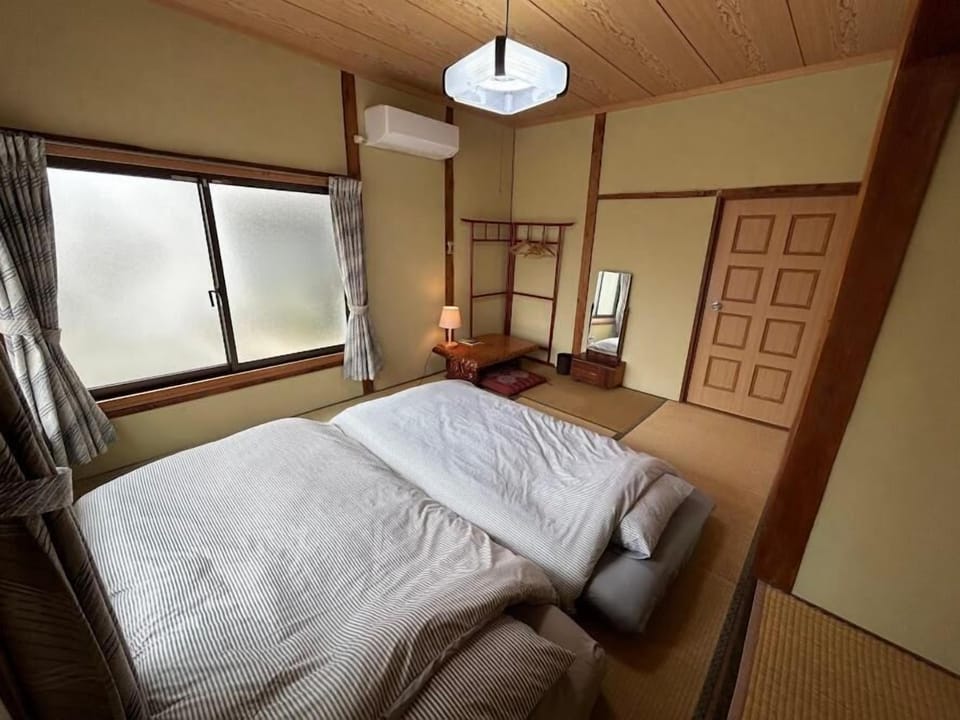 Twin Room, Non Smoking, City View | Desk, blackout drapes, soundproofing, WiFi (free)