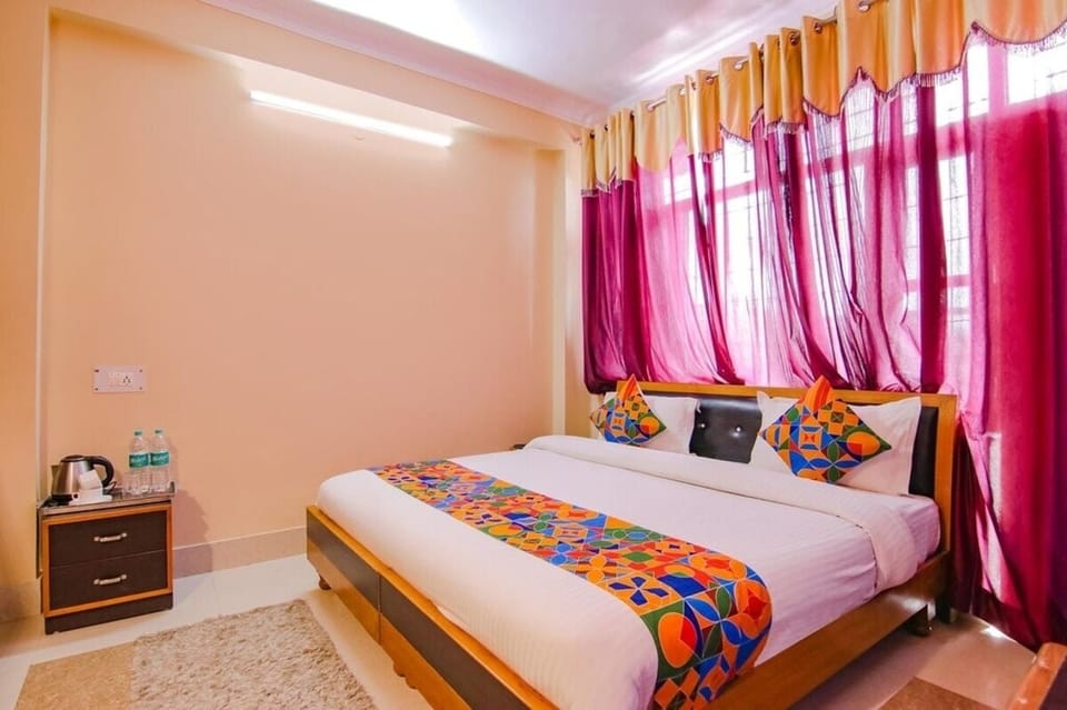 Premium Room, Mountain View | Desk, laptop workspace, WiFi (free)