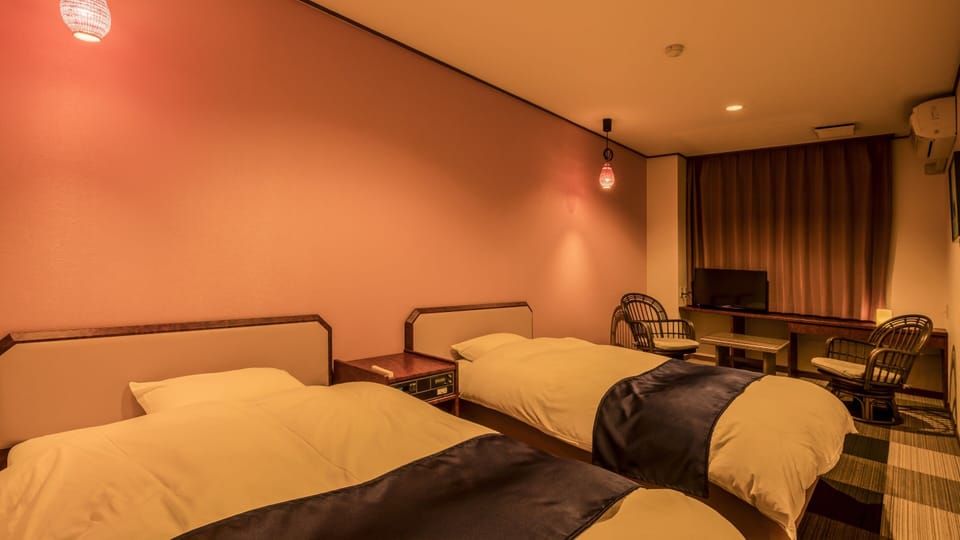 Standard Twin Room, Non Smoking (With Bath, No view) | In-room safe, desk, free WiFi, bed sheets