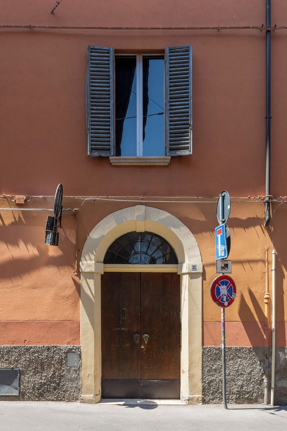 Exterior detail