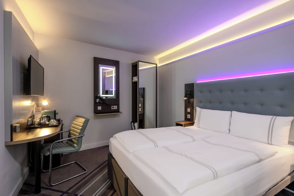 Superior Double Room | In-room safe, blackout drapes, soundproofing, iron/ironing board