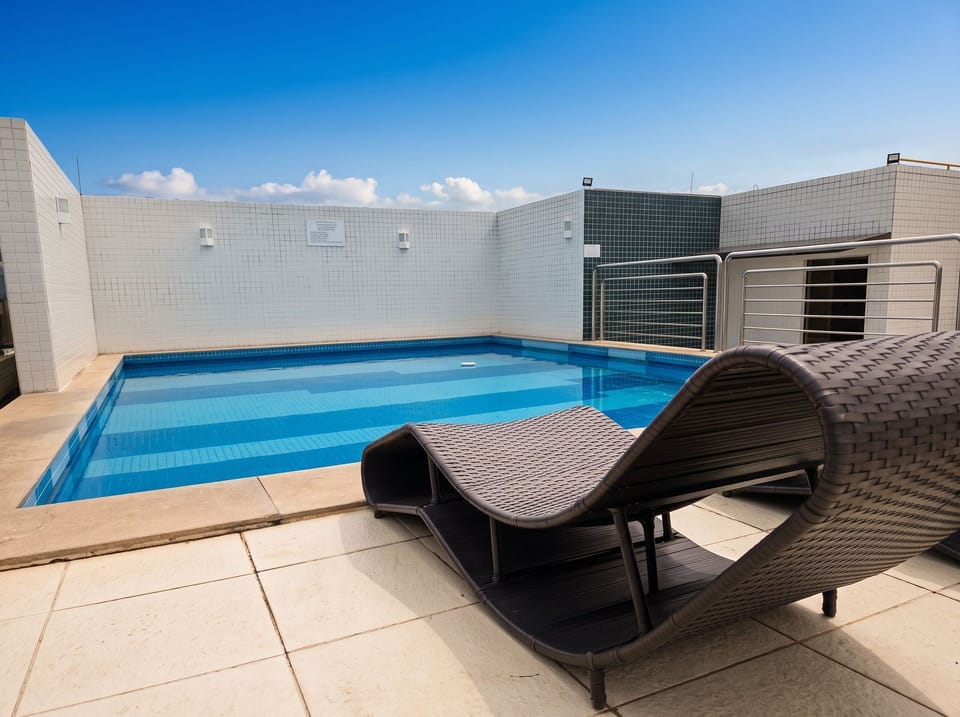 Basic Apartment | Pool