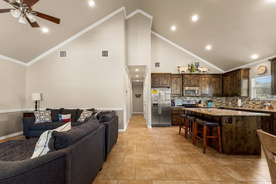 Cozy coffee spot where guests love starting the day with a fresh brew before heading to the Guadalupe River.