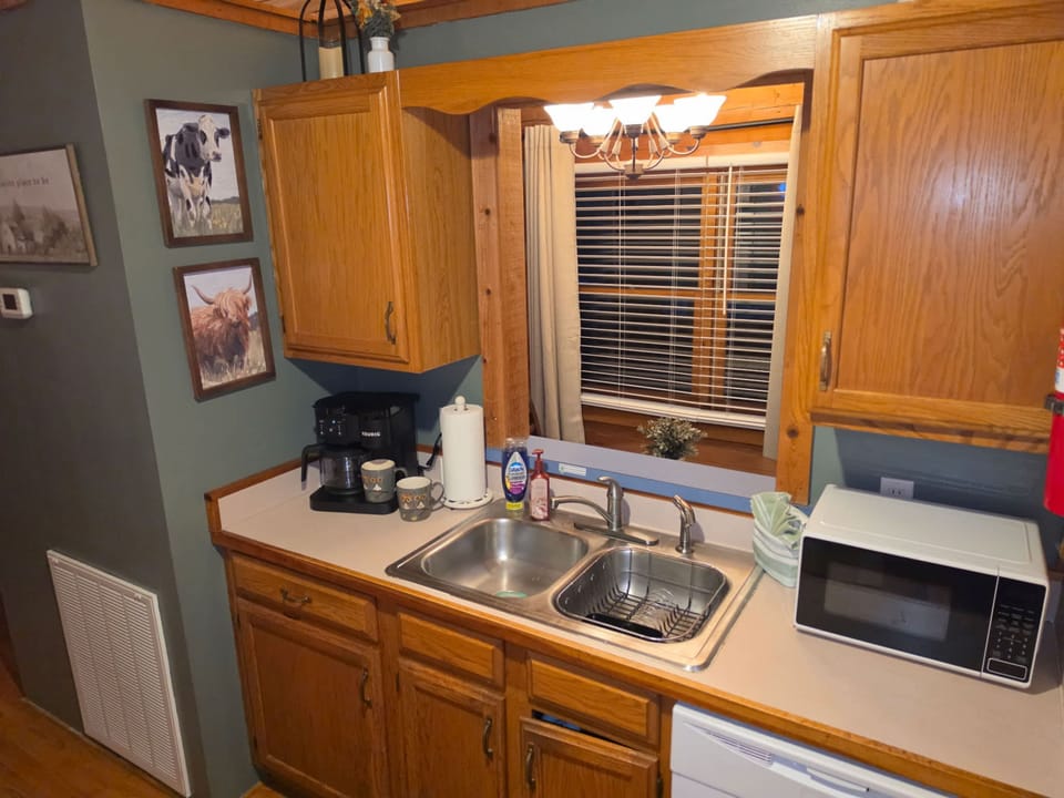House | 1 bedroom, high-speed internet