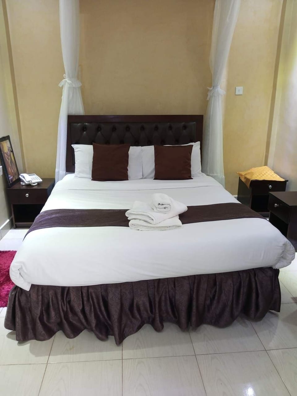 Luxury Double Room, City View | In-room safe, desk, laptop workspace, blackout drapes