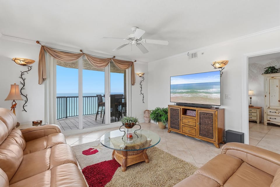 Condo, Multiple Beds (DiMucci Towers Ten 1901) | Living area