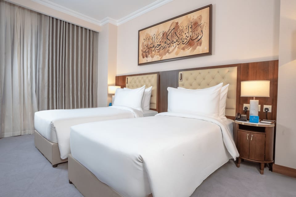 Double or Twin Room | In-room safe, desk, blackout drapes, soundproofing