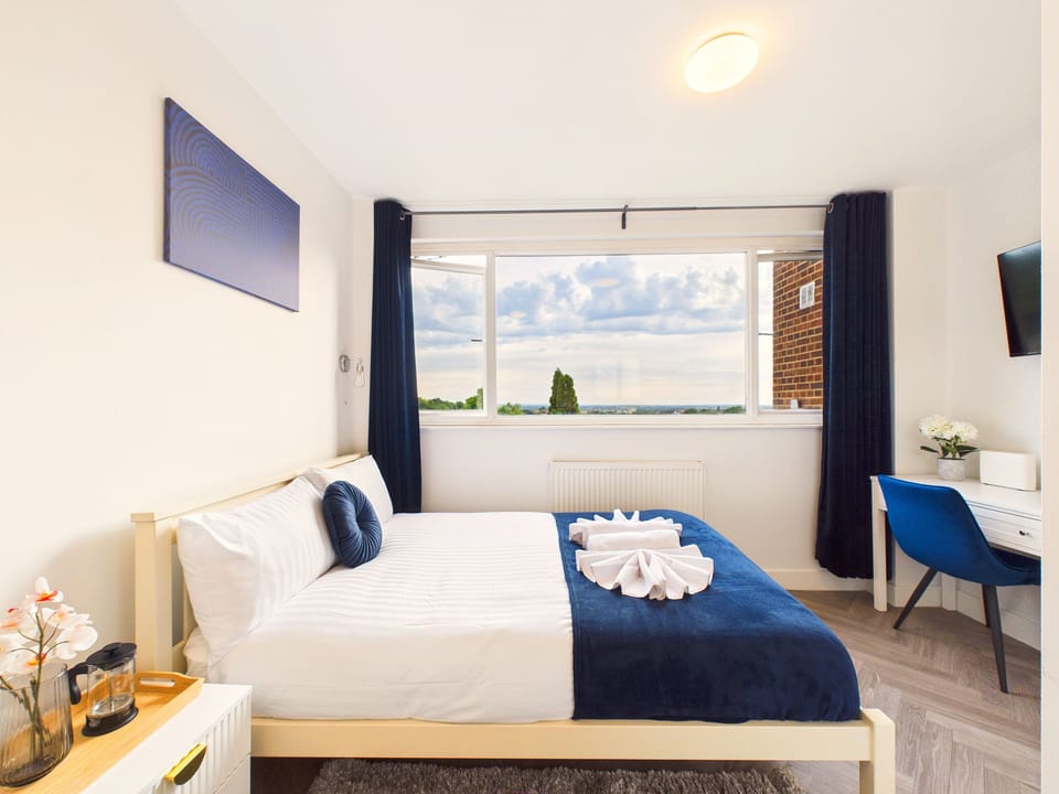 Double Room, 1 Double Bed, Non Smoking, Private Bathroom | WiFi (free)