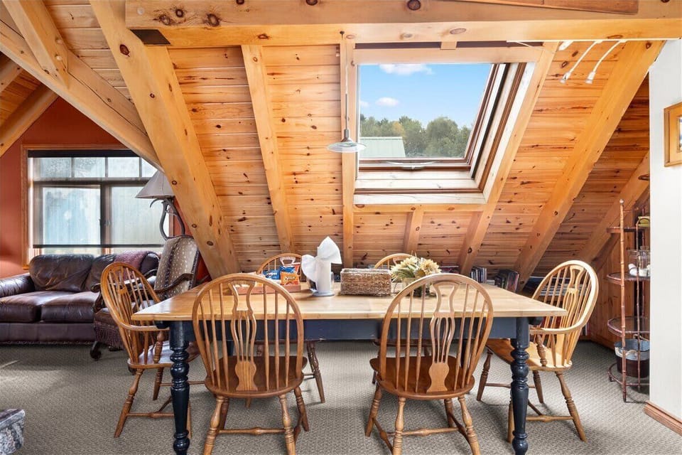Communal Area - Living space, fireplace, kitchen, access to hot tub/deck