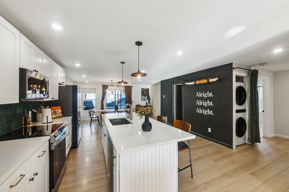 Kitchen 1  - Cowboy Oasis
