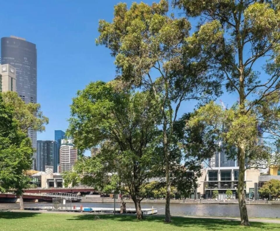 Breathe in the green surrounds and riverside calm just minutes from the apartment—a perfect contrast to the vibrant CBD just behind you.