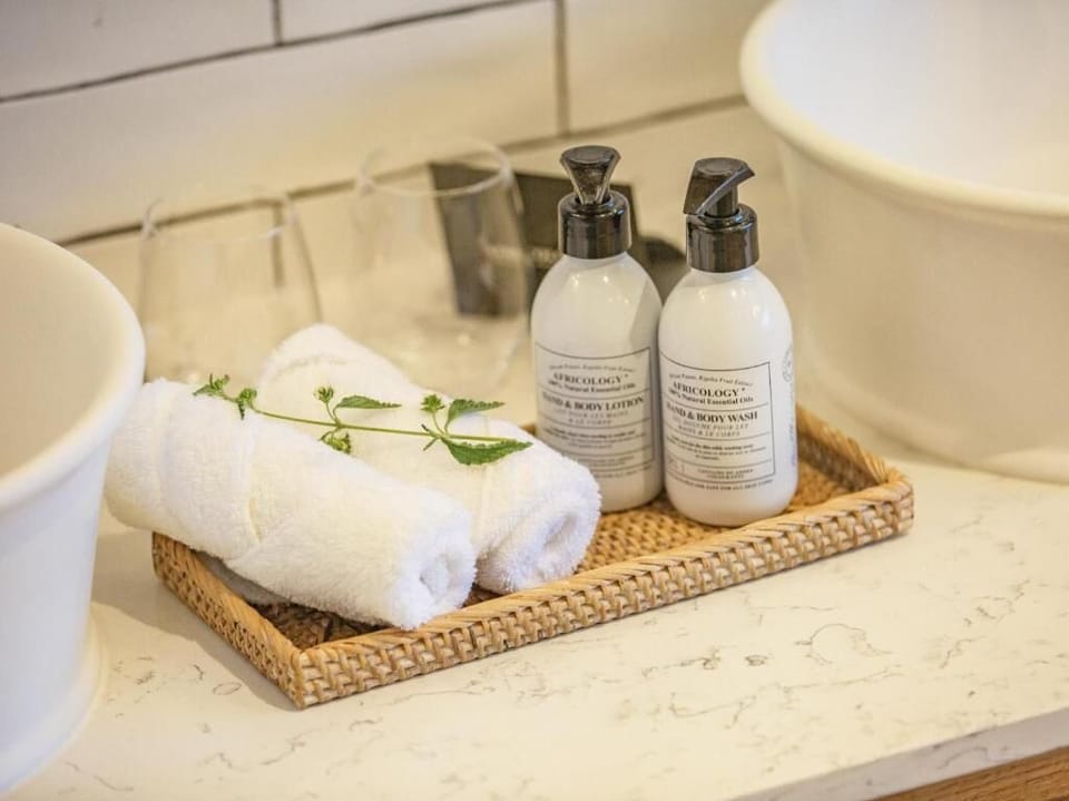 Luxury Chalet, Patio, Mountain View | Bathroom amenities | Bathtub