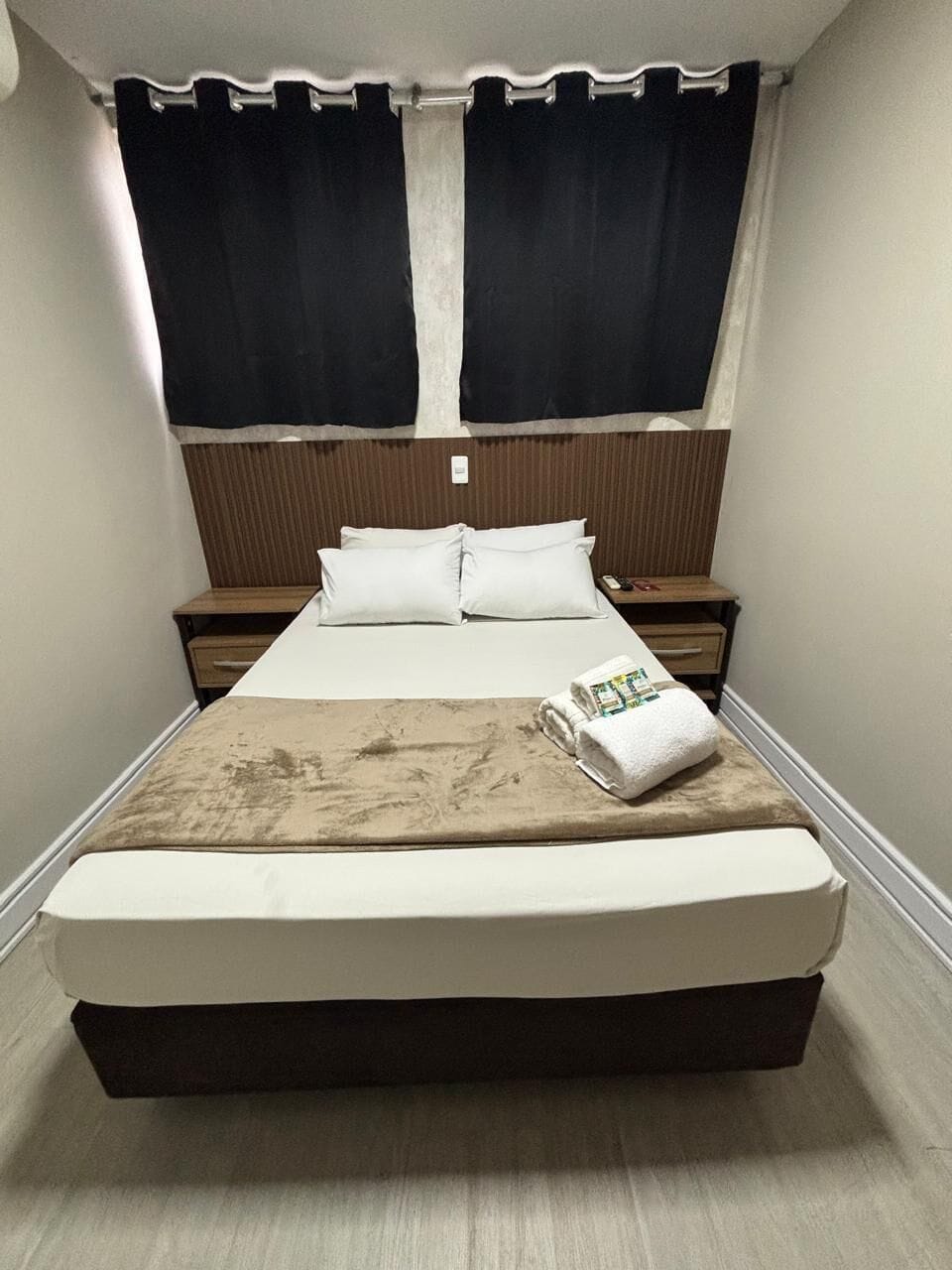 Standard Suite | Desk, laptop workspace, iron/ironing board (on request), cribs (free)