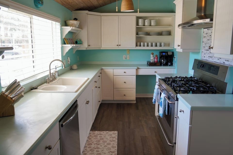 Fully equipped kitchen