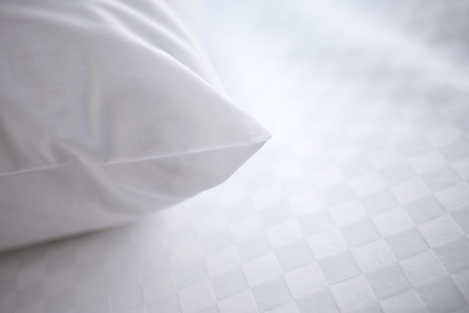 Premium bedding, in-room safe, desk, laptop workspace