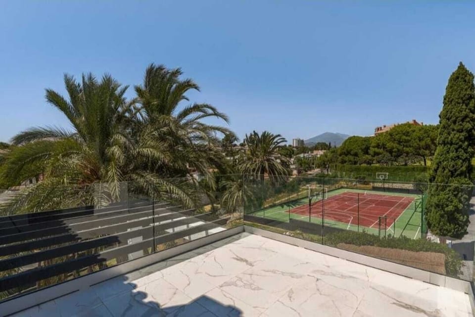 Calle las camelias Villa in Marbella