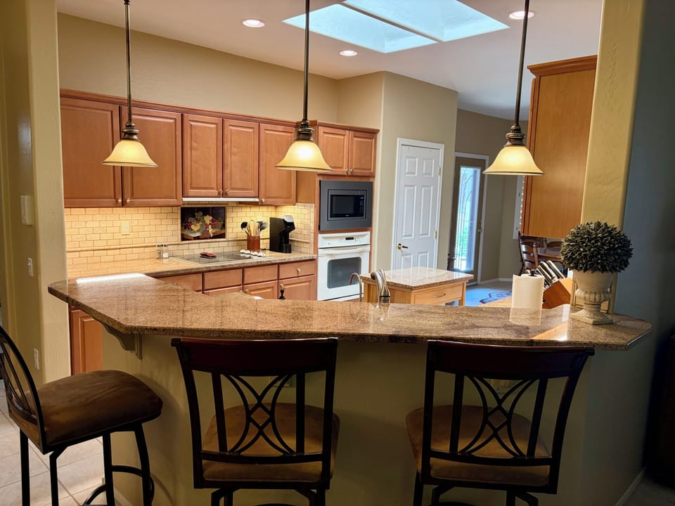 Counter-height stool seating 