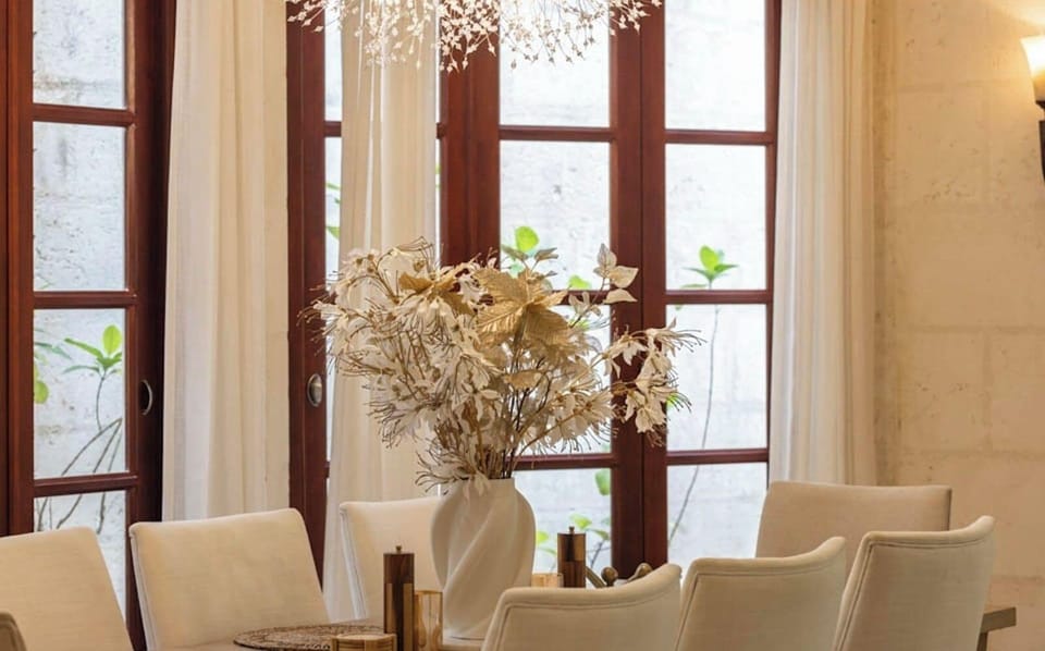 Villa, 3 Bedrooms, Private Pool, Garden View | Dining