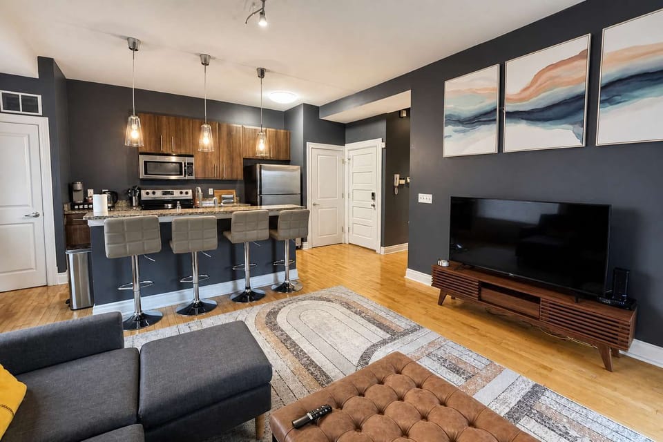 Breakfast bar — seating for four under pendant lighting