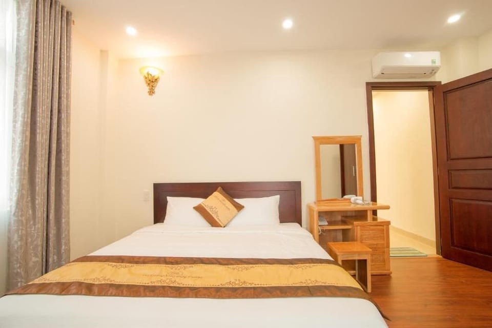 Superior Apartment, Balcony, City View | In-room safe, iron/ironing board, WiFi (free)