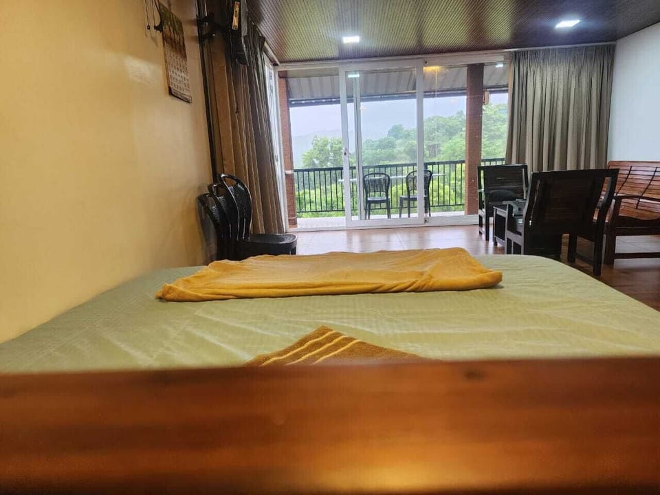 Classic Double Room, Balcony, Mountain View | Desk, laptop workspace