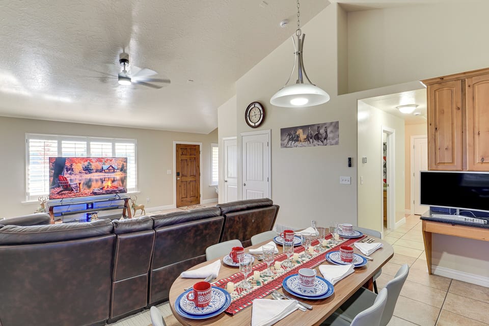 Dining Area | 1st Floor