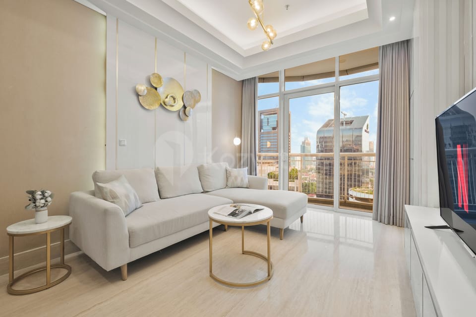 Apartment, 2 Bedrooms, City View | Living area | 50-cm Smart TV with cable channels, Netflix, streaming services