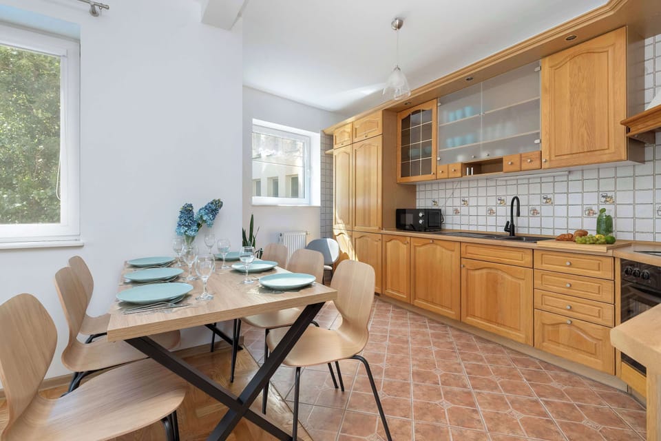 The fully equipped kitchenette includes everything you need for a home-cooked meal.