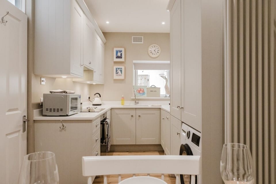 Rich Hall Photography-Garden Flat, 1 Berkeley Place-17 (1)
