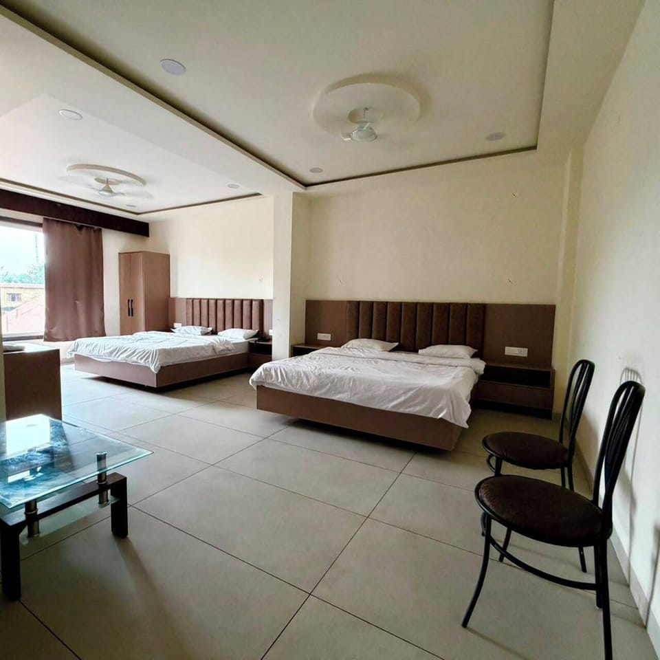 Family Quadruple Room, City View | Iron/ironing board, WiFi (free)