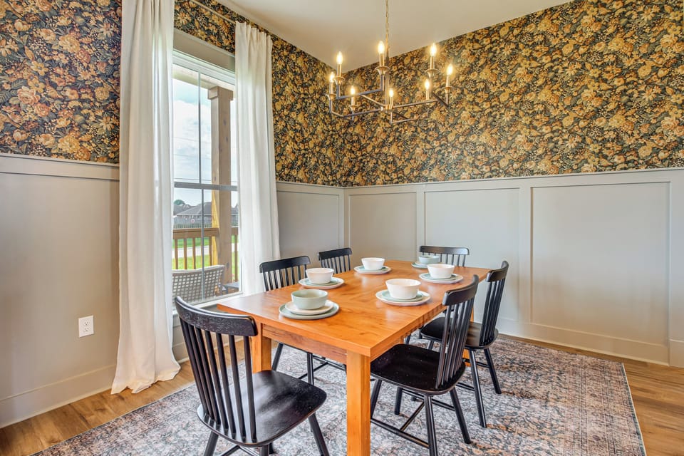 House (4 Bedrooms) | Interior