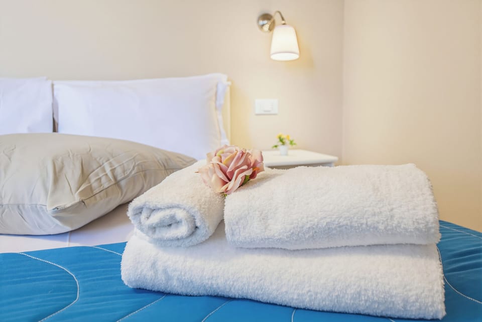 Apartment | Iron/ironing board, WiFi (free)